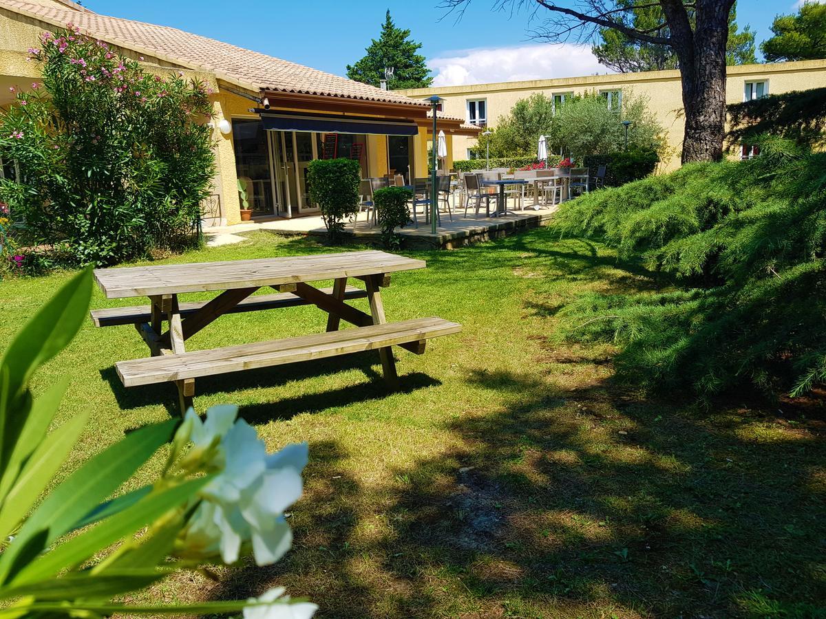 Hotel Restaurant Le Mas De L'Olivier Pont-Saint-Esprit Kültér fotó